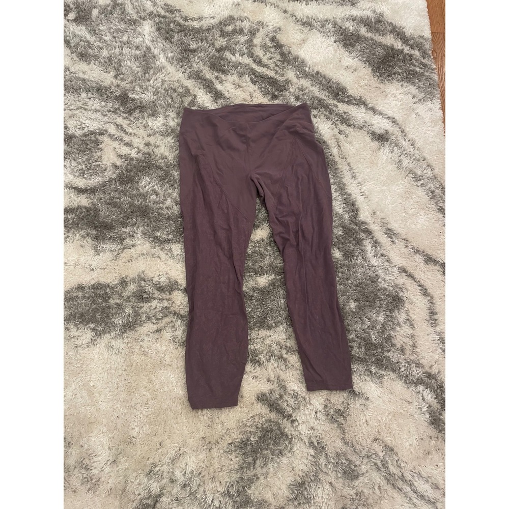 Lululemon Align High Rise Crop Leggings Dusty‎ Rose Size 14 Athleisure Workout